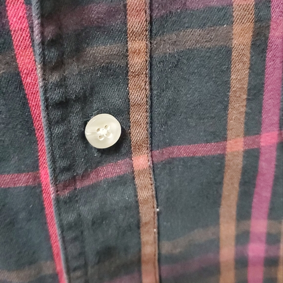 Men's Plaid button down vintage Wrangler shirt. Size Lg - Picture 7 of 7